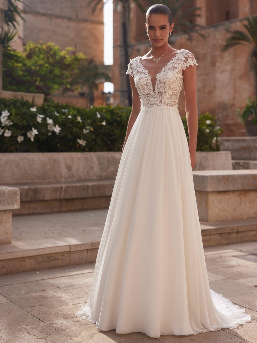 bianco_evento-bridal-dress-olena-_1_